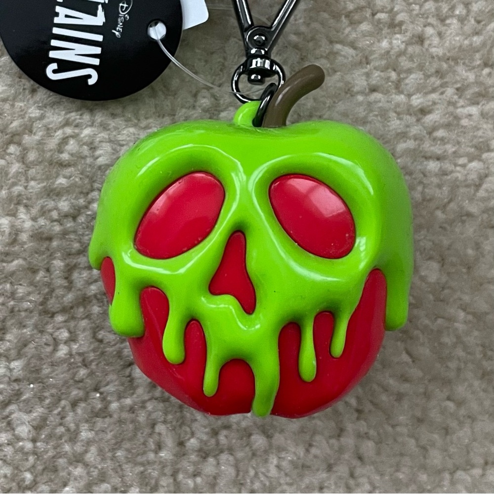 Bath & Body Works Disney Villains Poison Apple Glow-In-The-Dark PocketBac Holder - Picture 4 of 16